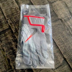 ❗️❗️SOLD ❗️❗️ Nike Trout Elite 2.0 Batting Glove